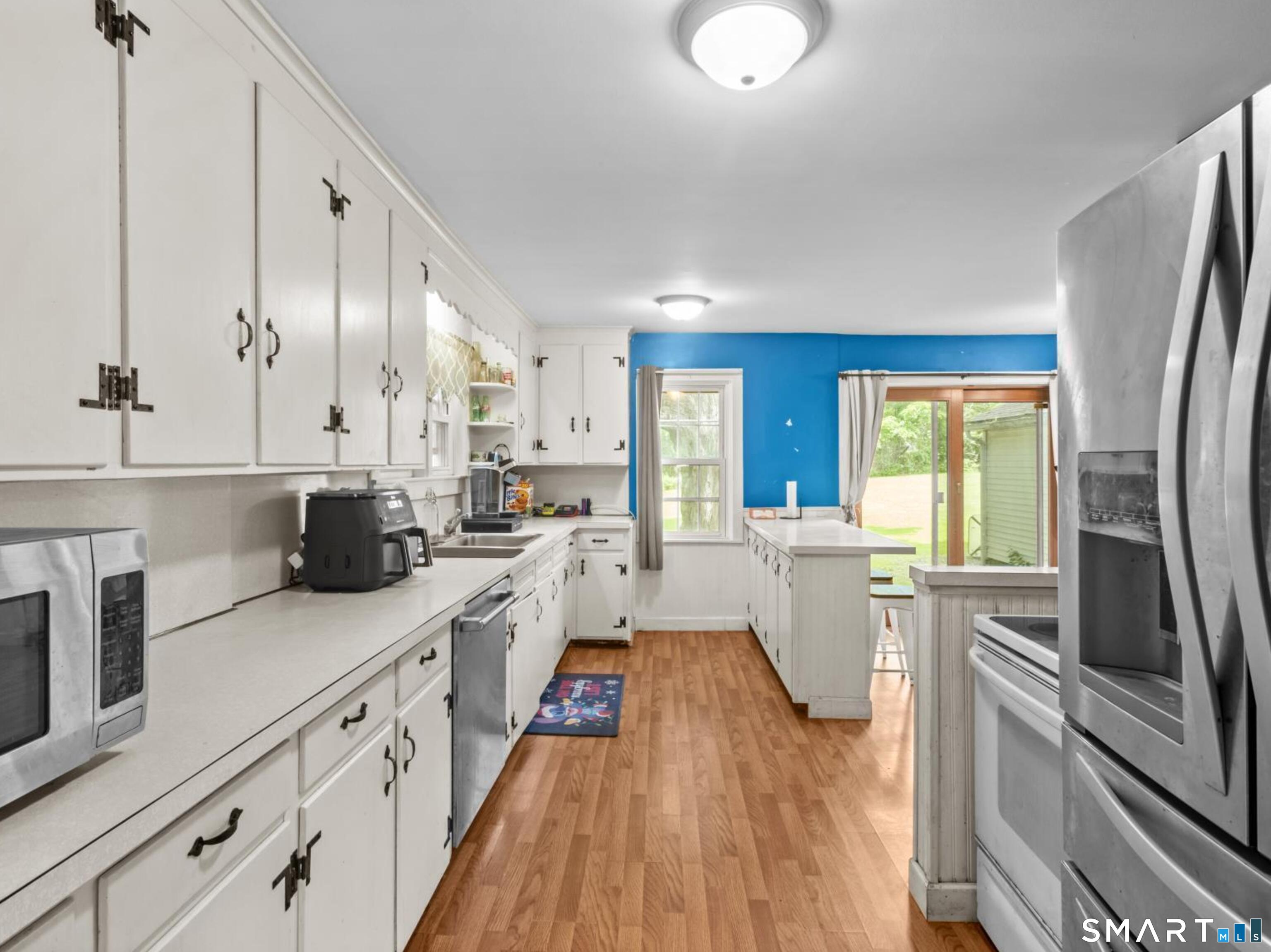 527 Lake Street Manchester CT 06042