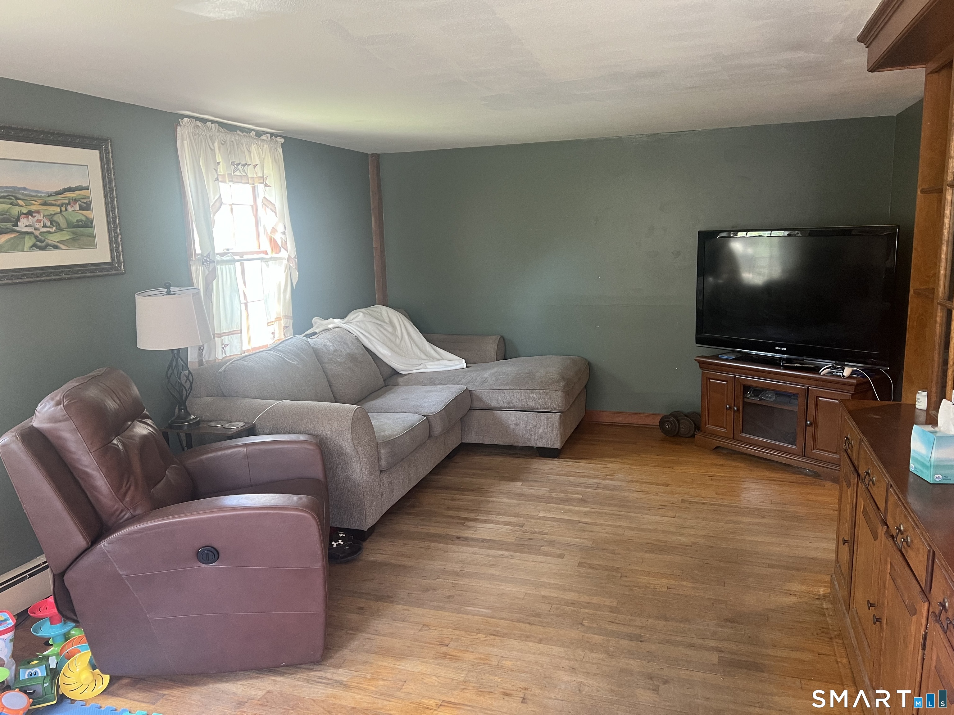 527 Lake Street Manchester CT 06042