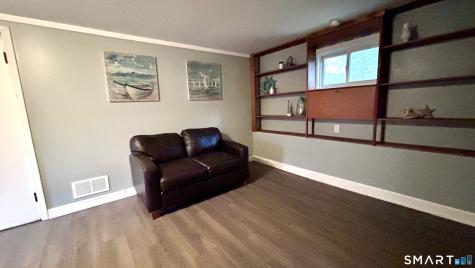 210 Brentwood Road Newington CT 06111