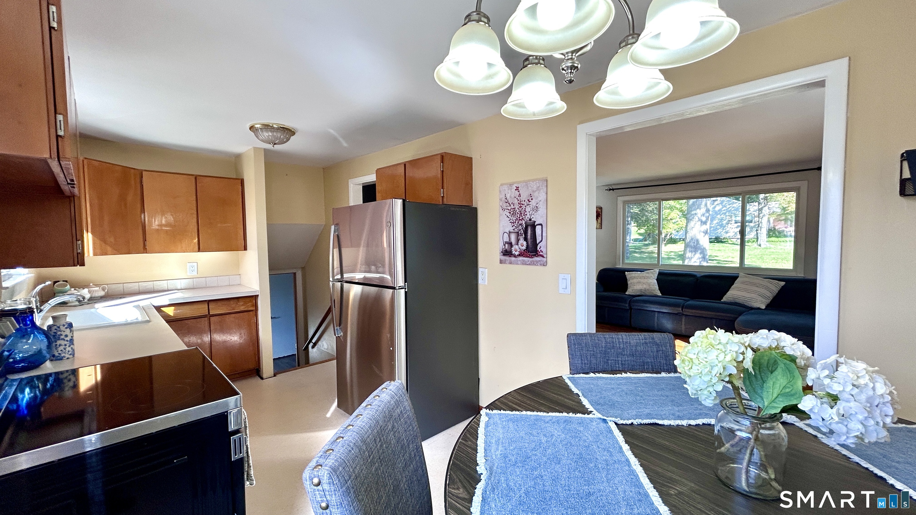 210 Brentwood Road Newington CT 06111
