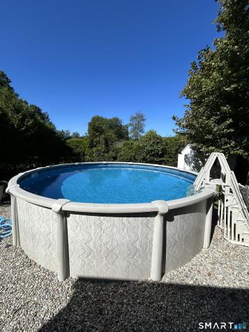 210 Brentwood Road Newington CT 06111