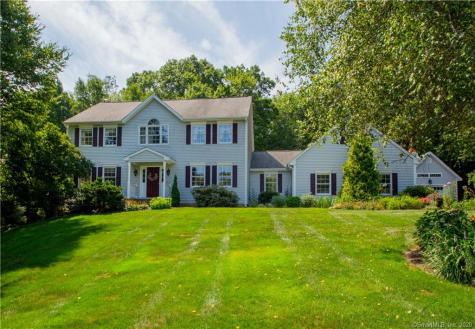 8 Merriman Drive Burlington CT 06013