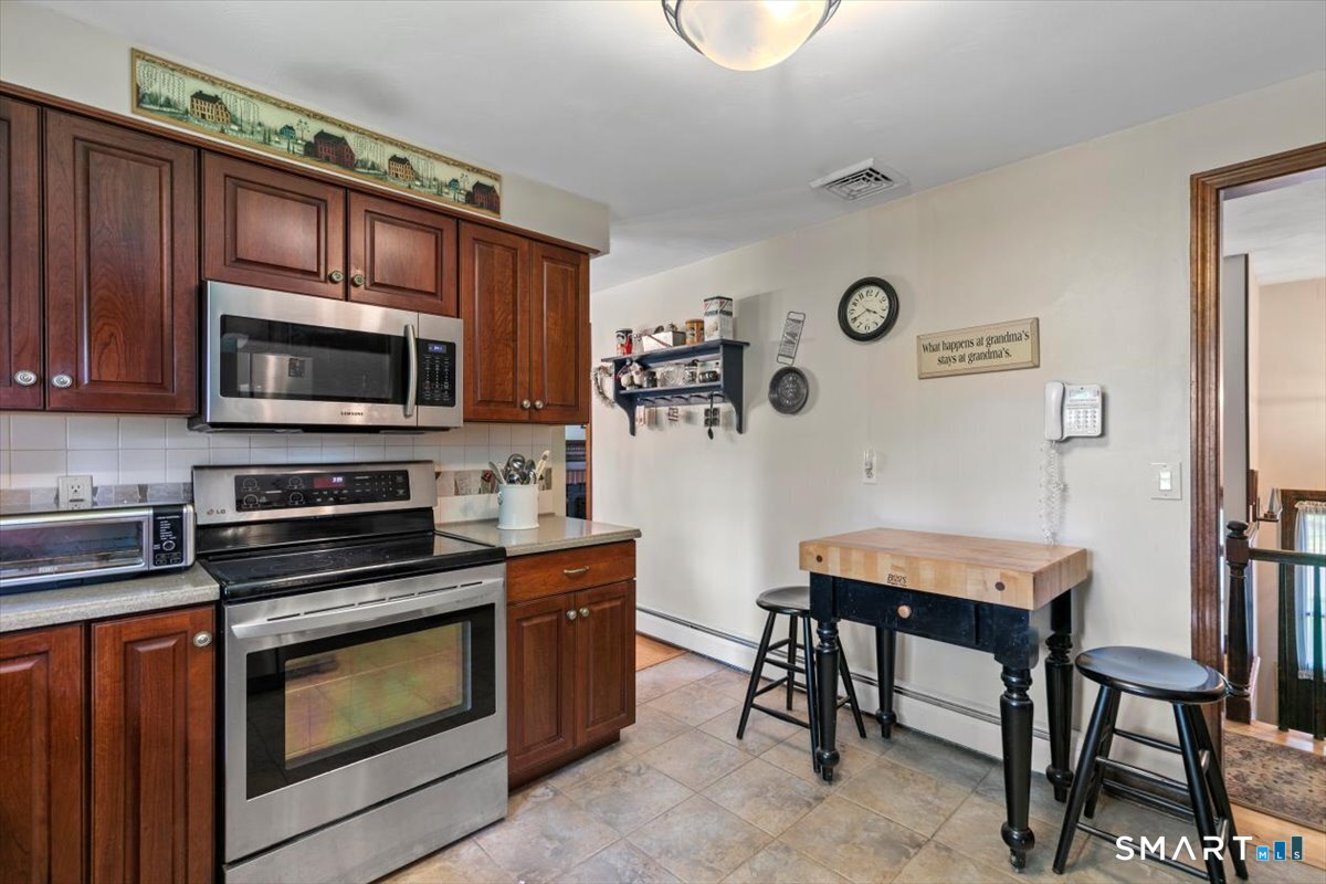 74 Hintz Drive Wallingford CT 06492