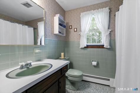 74 Hintz Drive Wallingford CT 06492