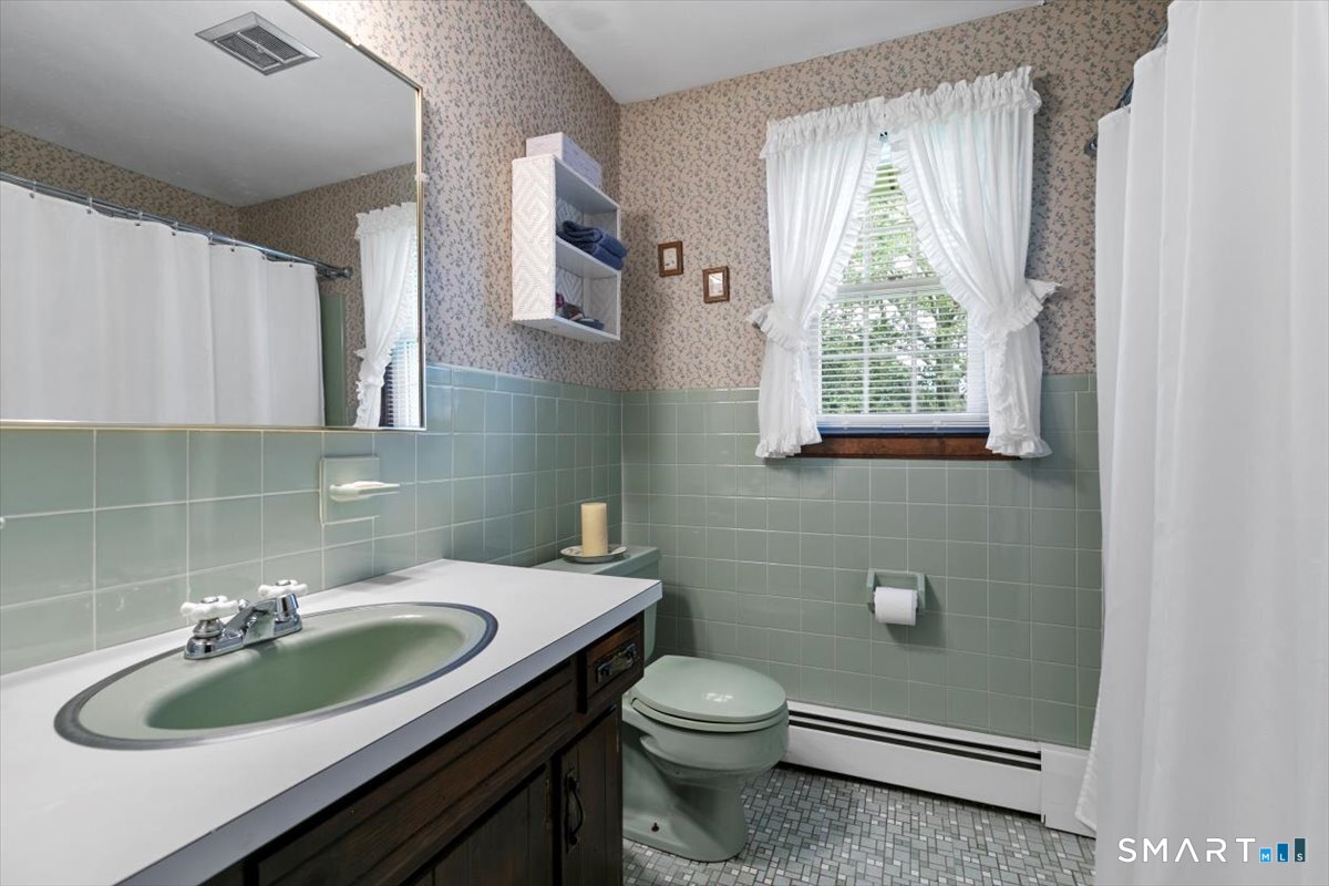74 Hintz Drive Wallingford CT 06492