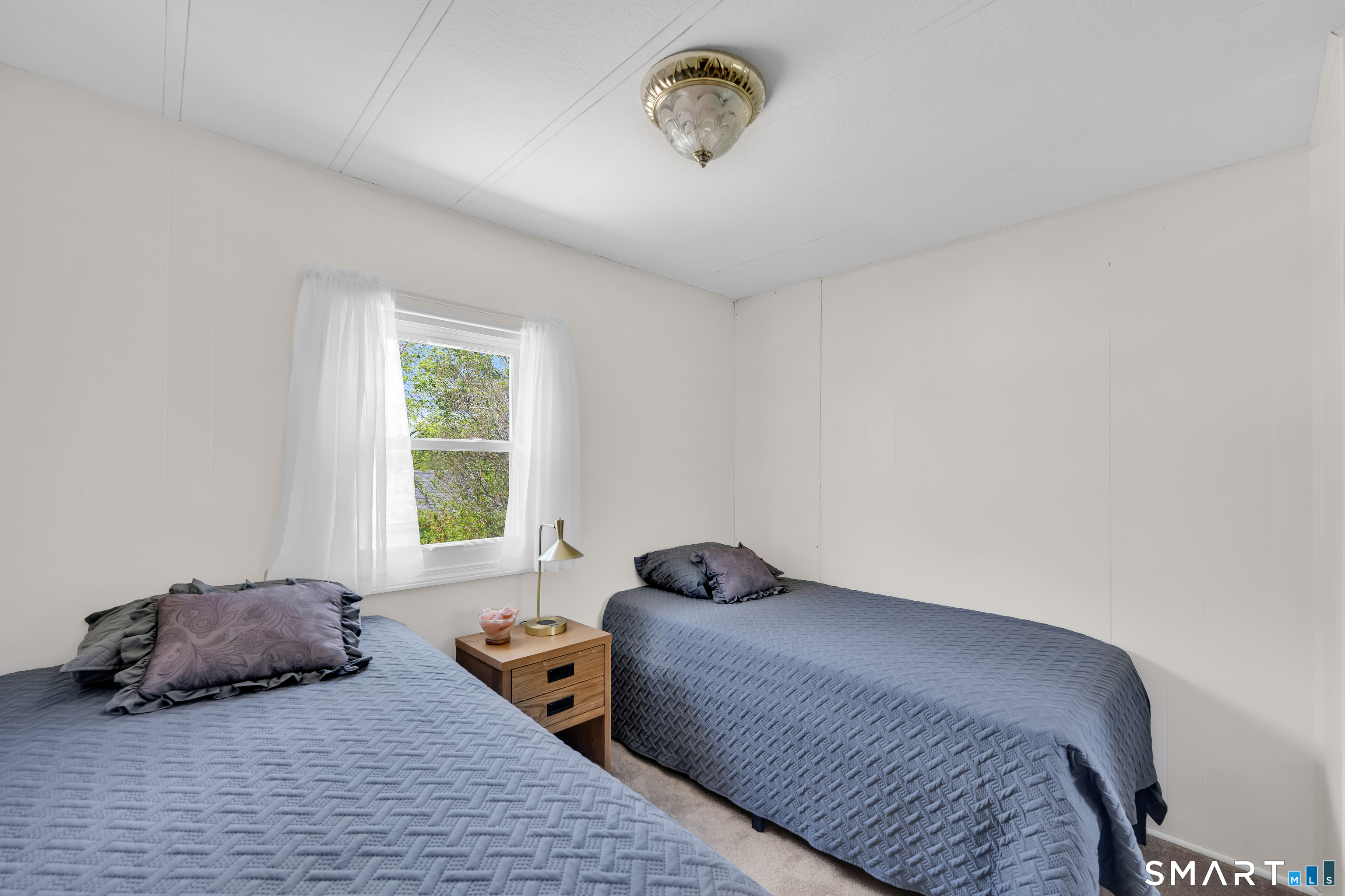 20 Hillpond Drive Mansfield CT 06268