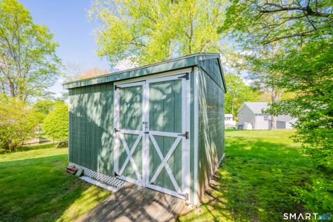20 Hillpond Drive Mansfield CT 06268