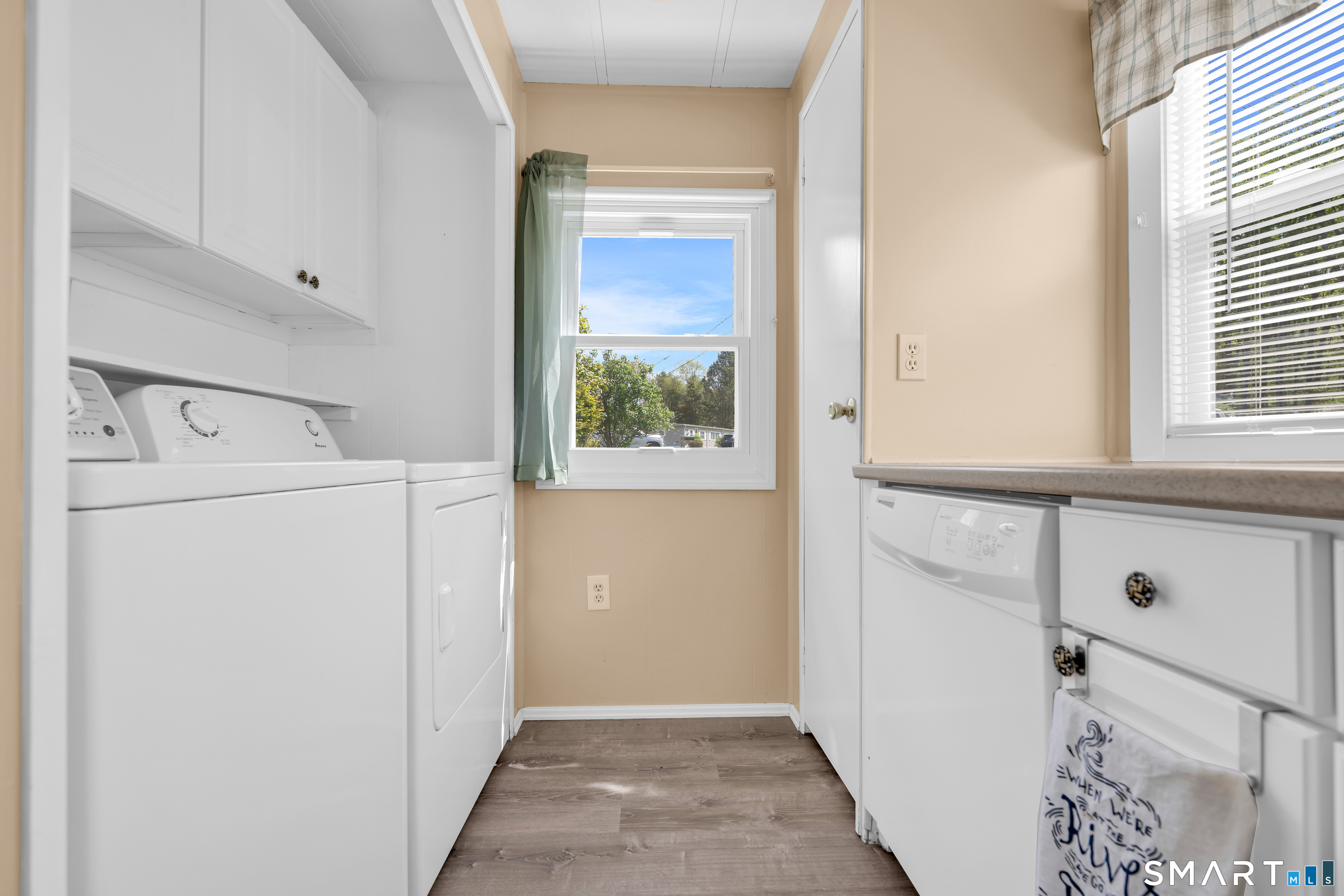 20 Hillpond Drive Mansfield CT 06268