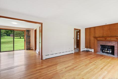 77 Old Middle Road Brookfield CT 06804