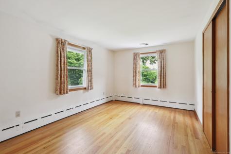 77 Old Middle Road Brookfield CT 06804