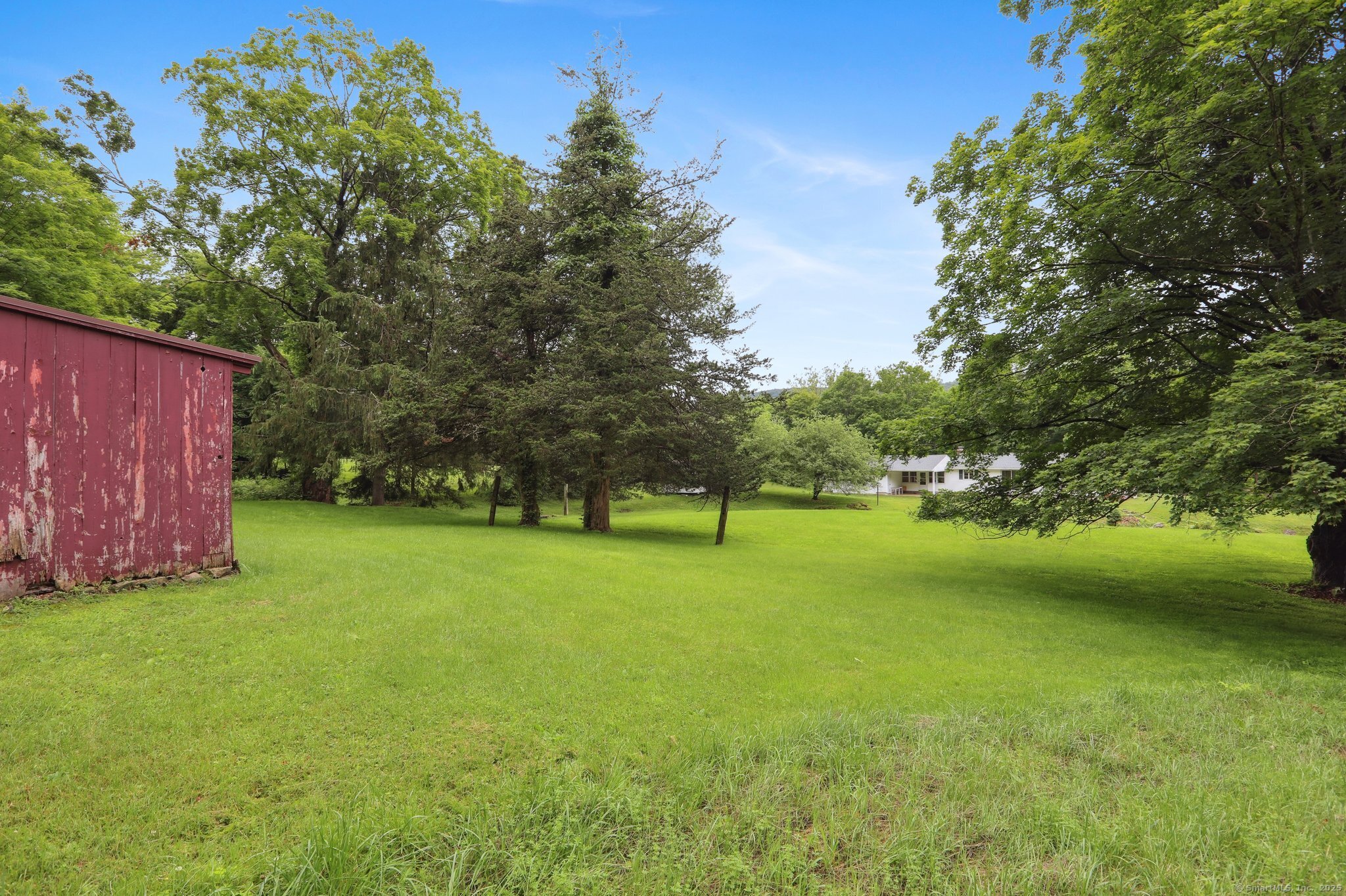 77 Old Middle Road Brookfield CT 06804