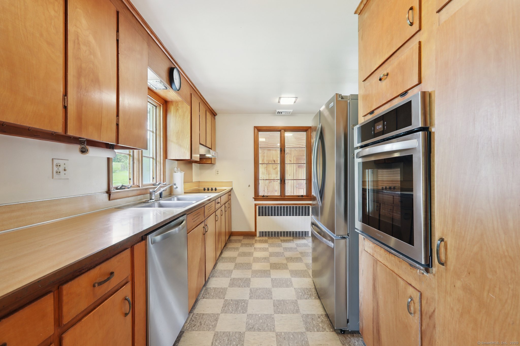 77 Old Middle Road Brookfield CT 06804