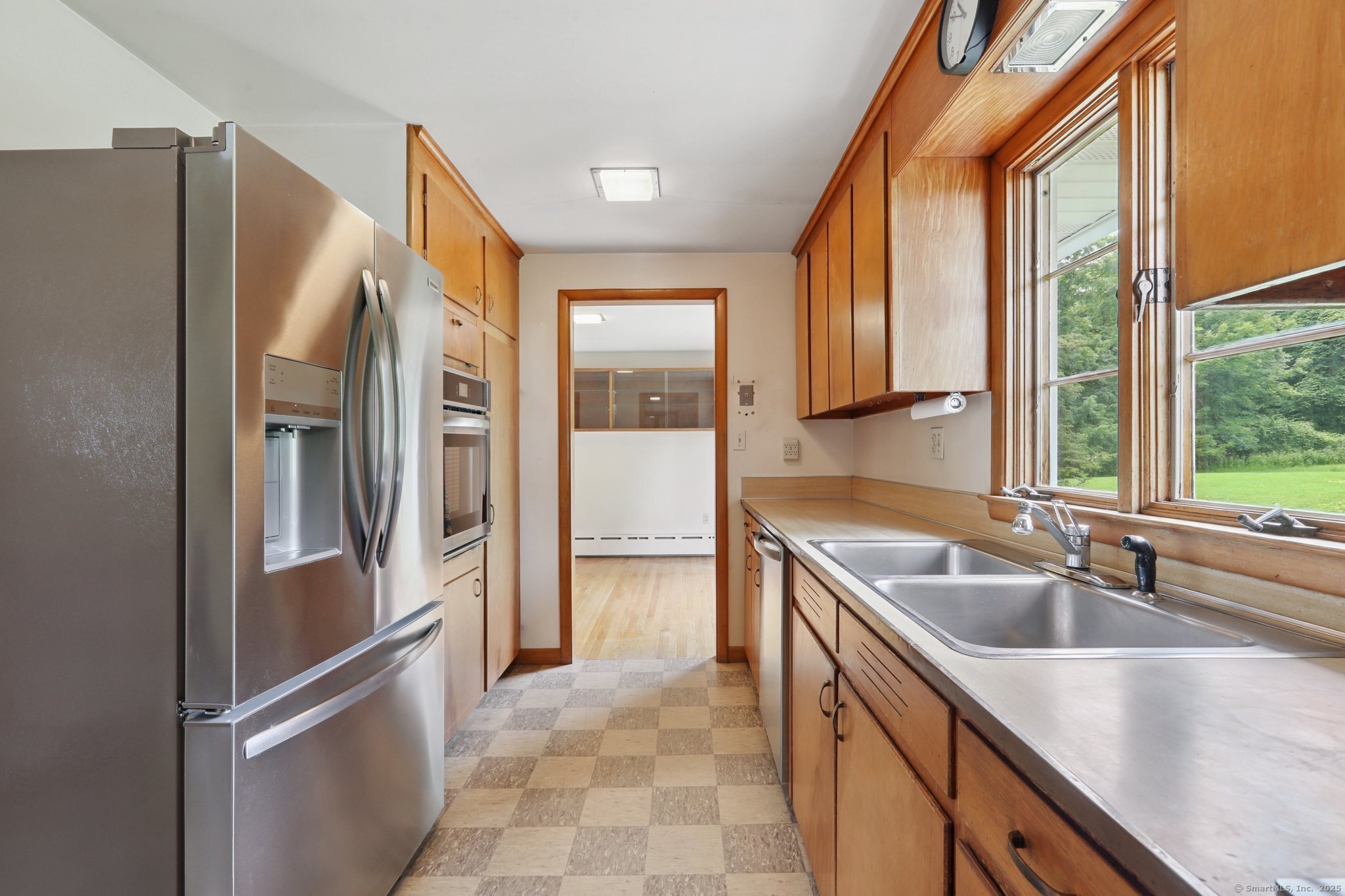 77 Old Middle Road Brookfield CT 06804