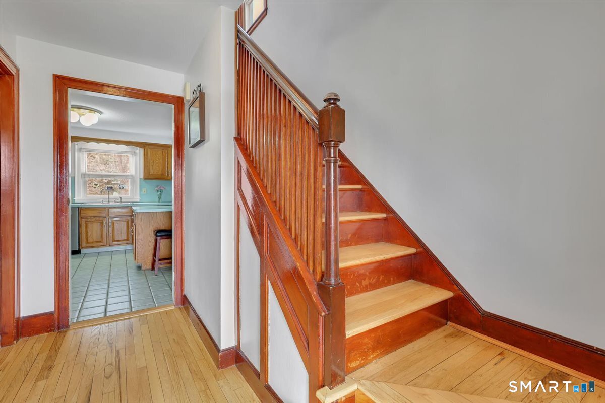 236 Cross Street Middletown CT 06457