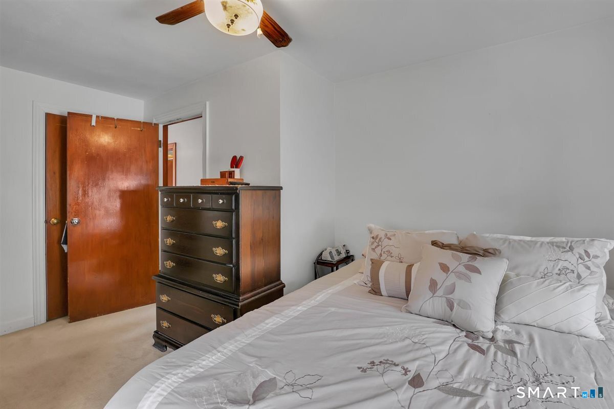 236 Cross Street Middletown CT 06457