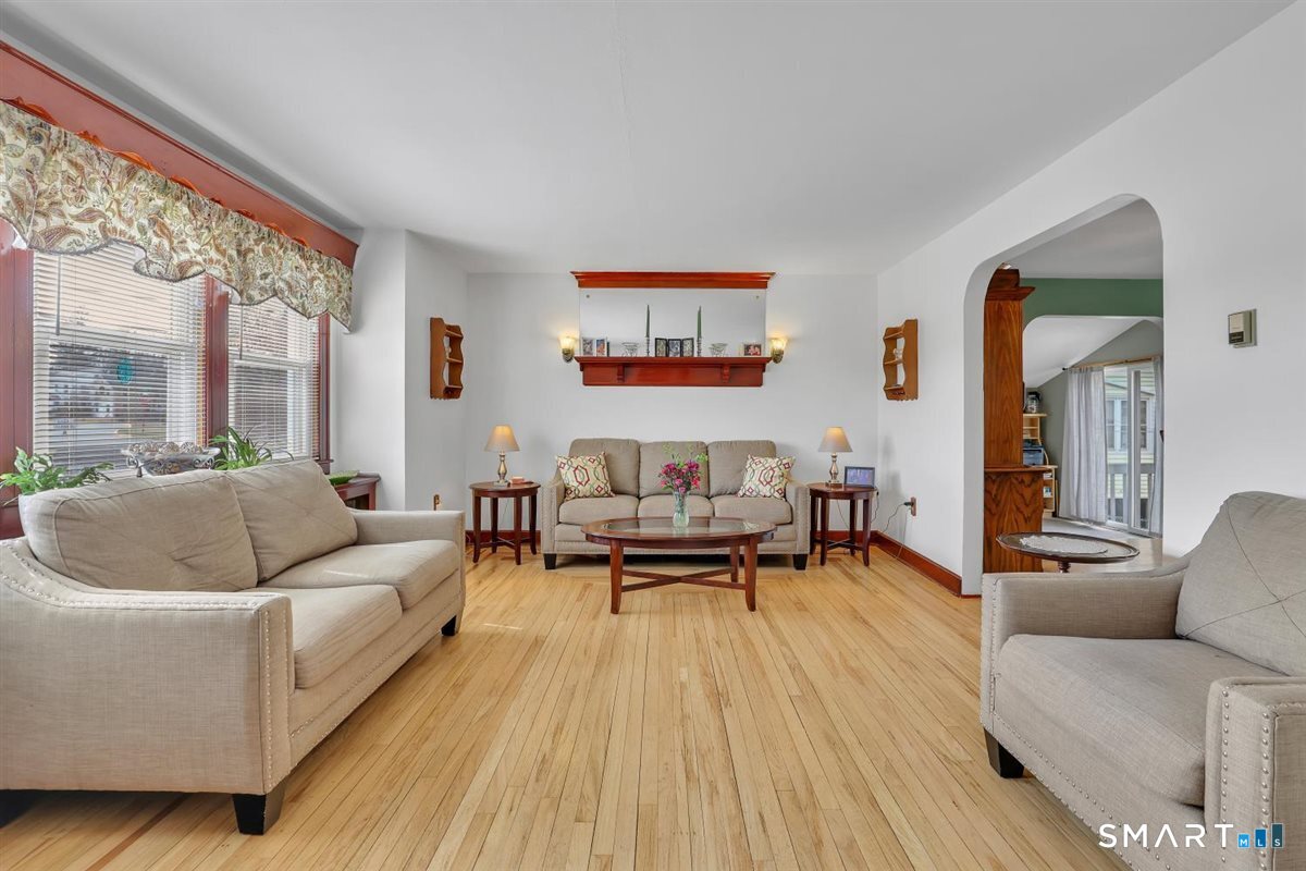 236 Cross Street Middletown CT 06457