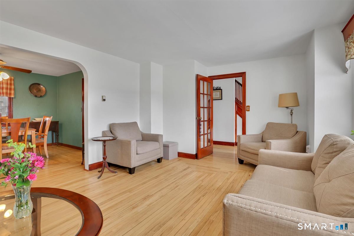 236 Cross Street Middletown CT 06457