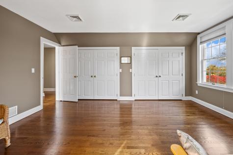 324 South Meriden Road Cheshire CT 06410