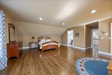 324 South Meriden Road Cheshire CT 06410