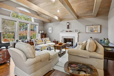 324 South Meriden Road Cheshire CT 06410