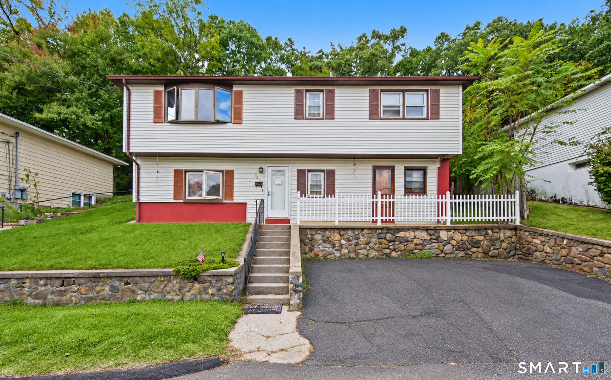 220 New Haven Avenue Waterbury CT 06708