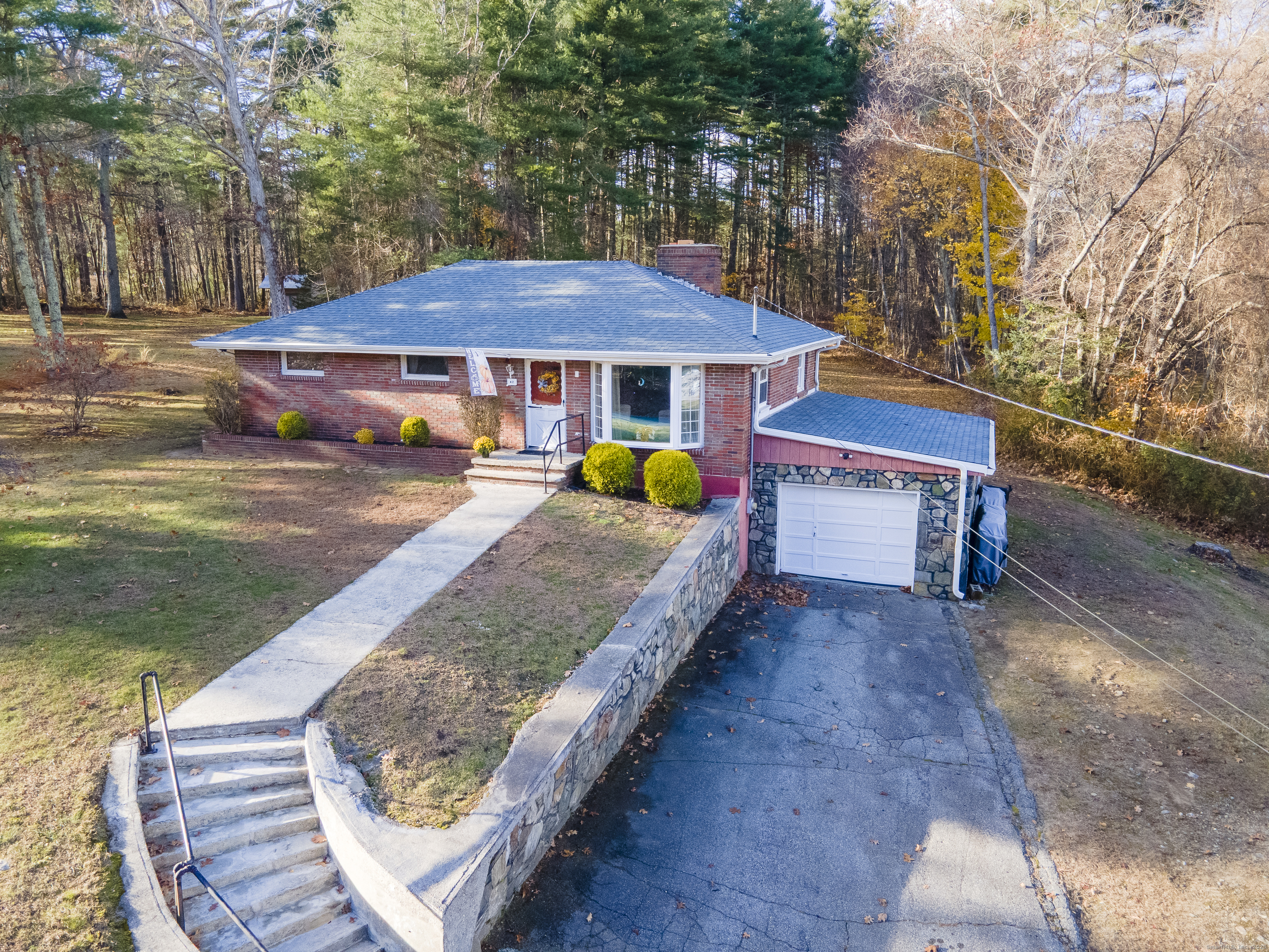 42 Maynard Road Brooklyn CT 06234