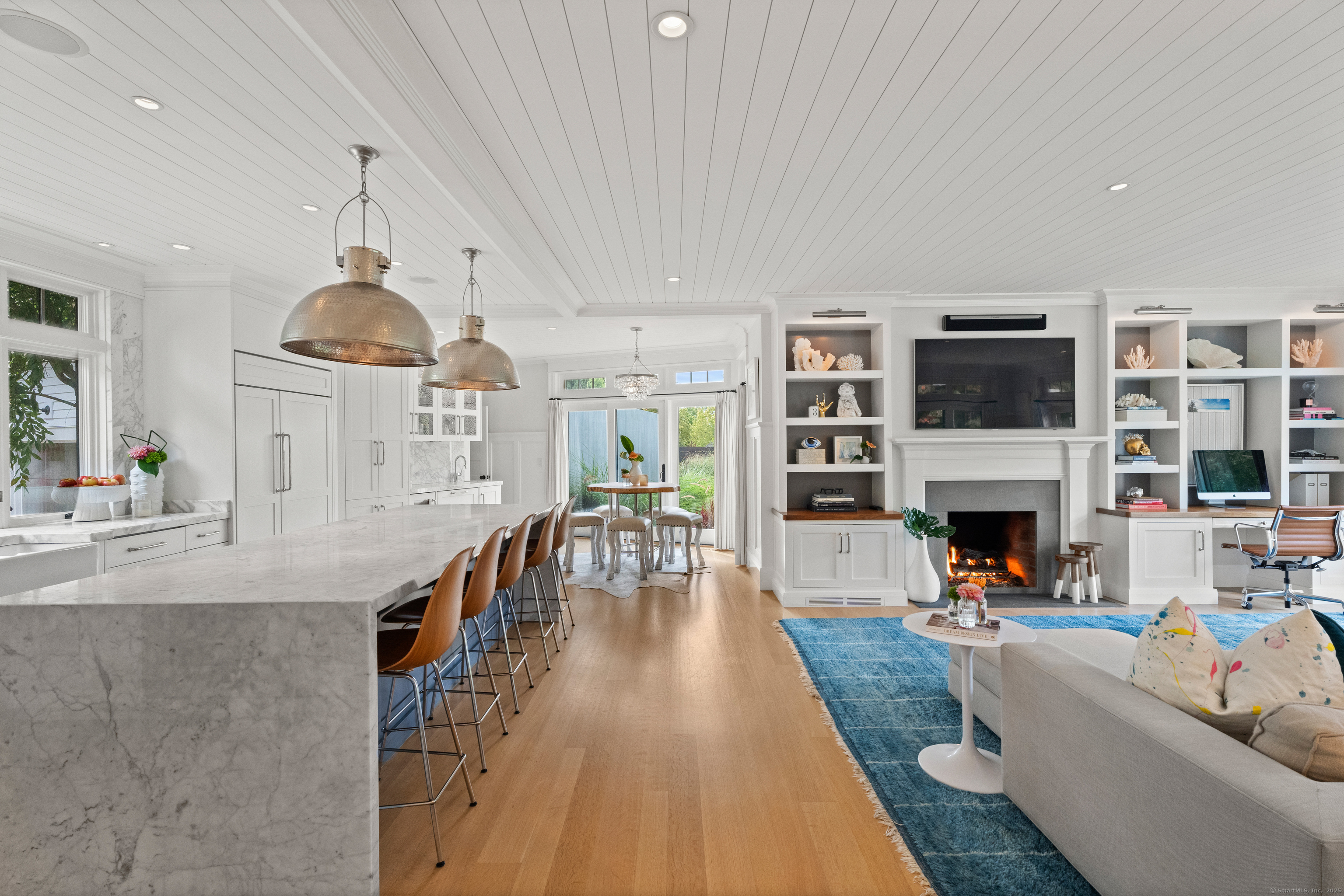 8 Gaylea Drive Branford CT 06405