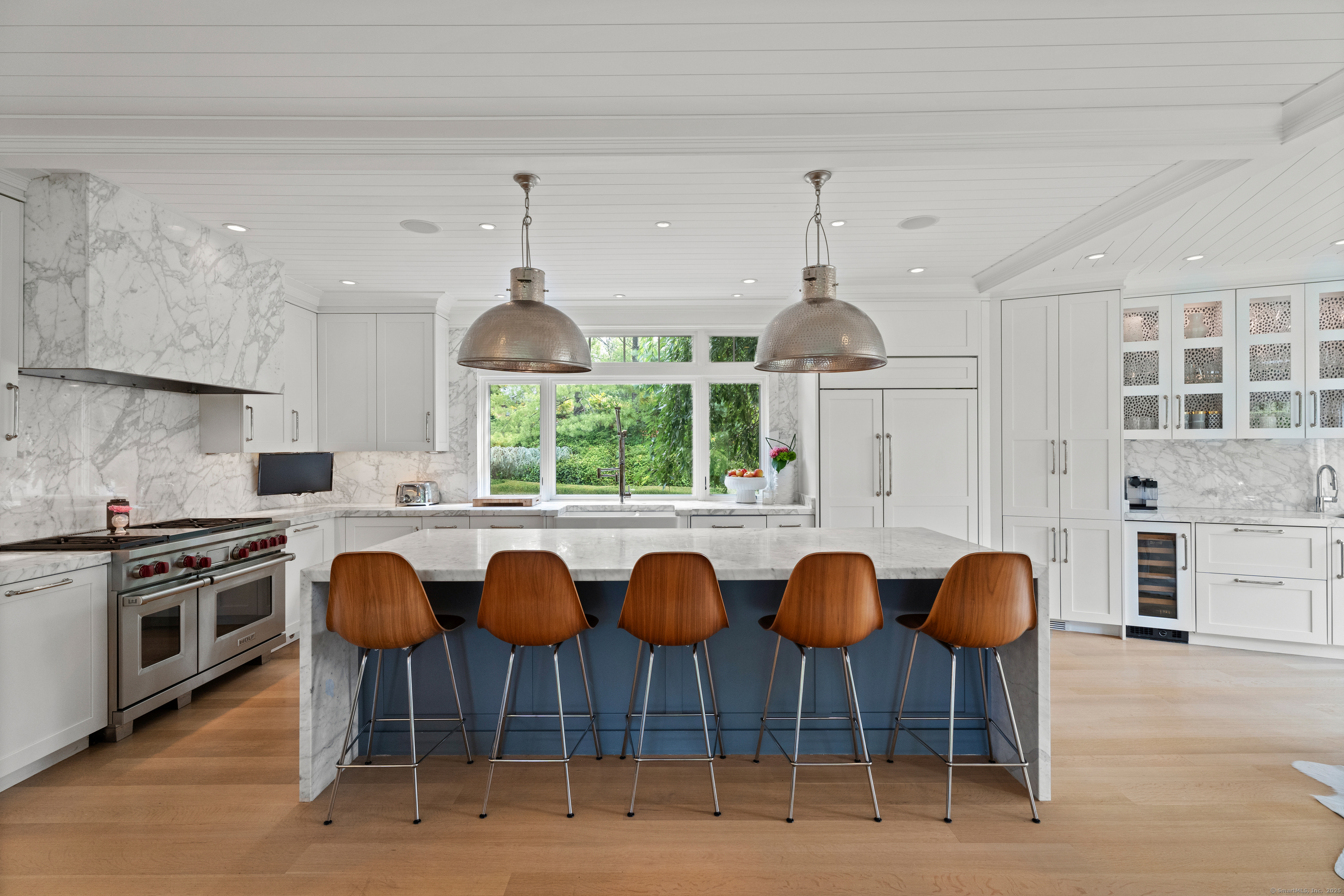 8 Gaylea Drive Branford CT 06405