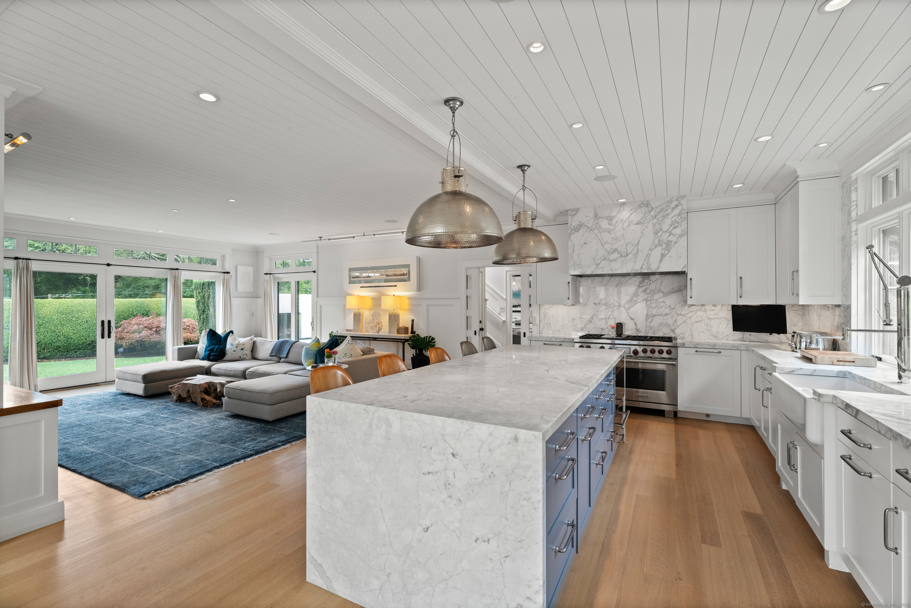 8 Gaylea Drive Branford CT 06405