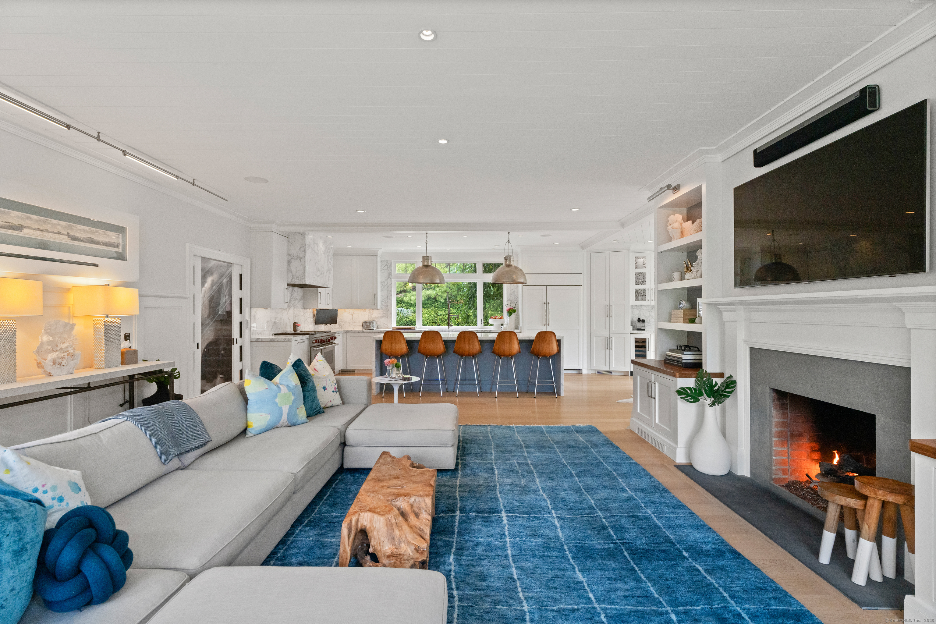 8 Gaylea Drive Branford CT 06405