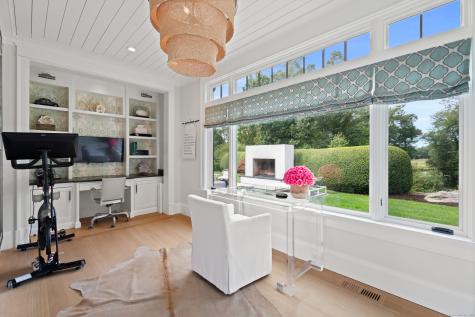 8 Gaylea Drive Branford CT 06405