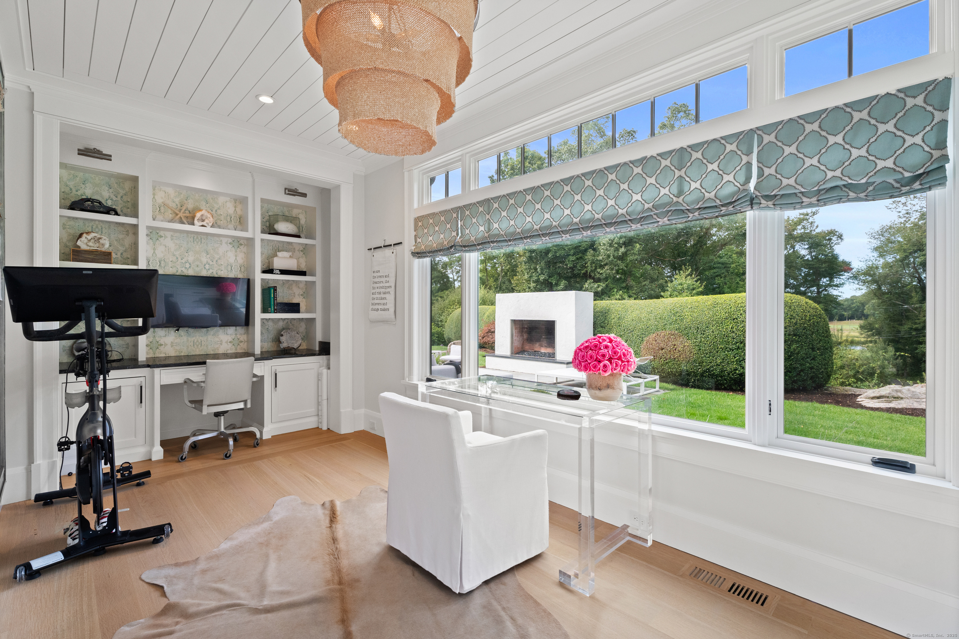 8 Gaylea Drive Branford CT 06405