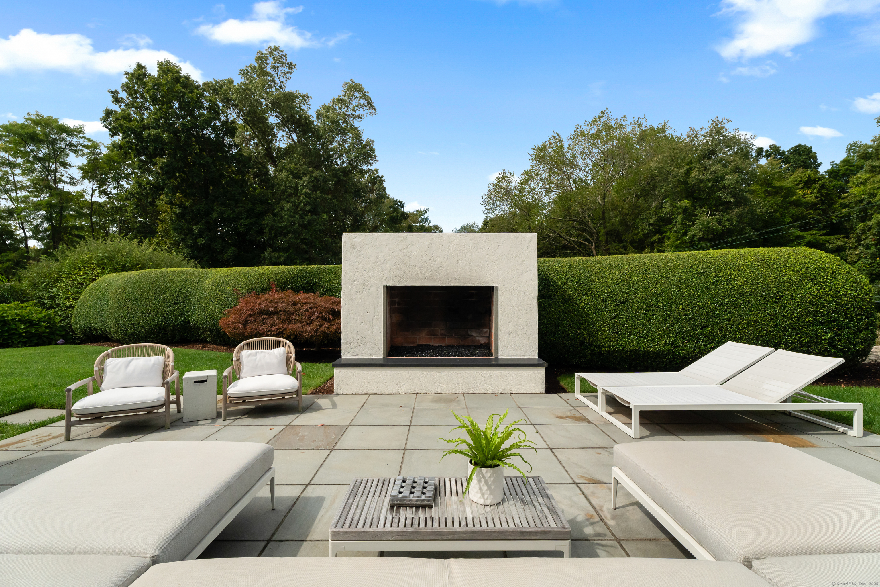 8 Gaylea Drive Branford CT 06405