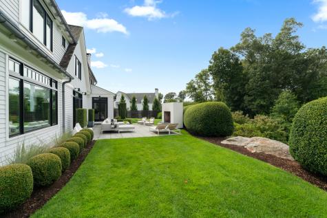 8 Gaylea Drive Branford CT 06405