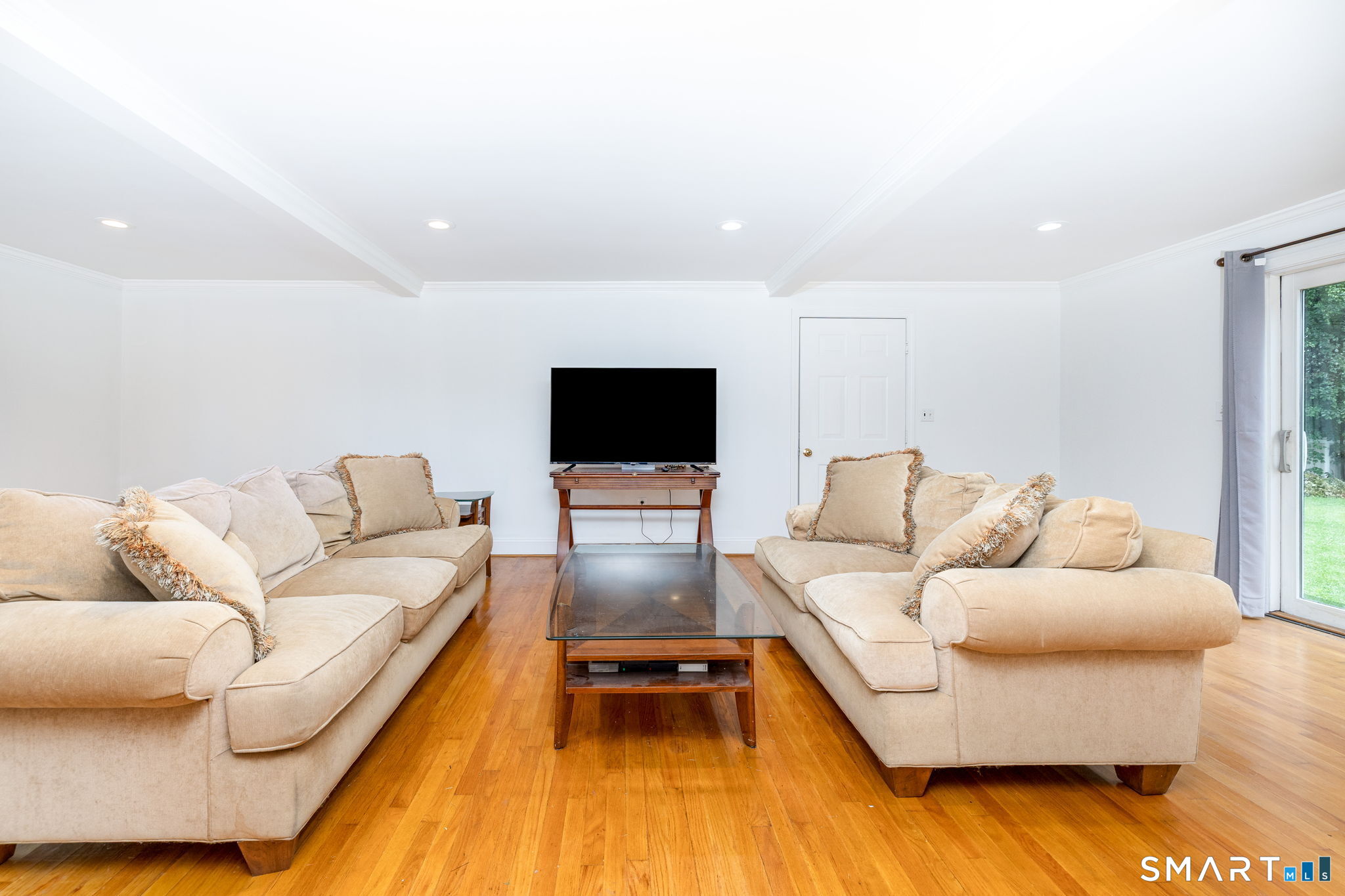16 Terrie Road Farmington CT 06032