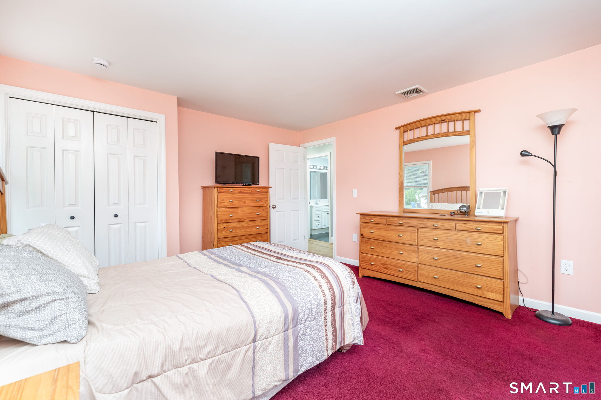 16 Terrie Road Farmington CT 06032
