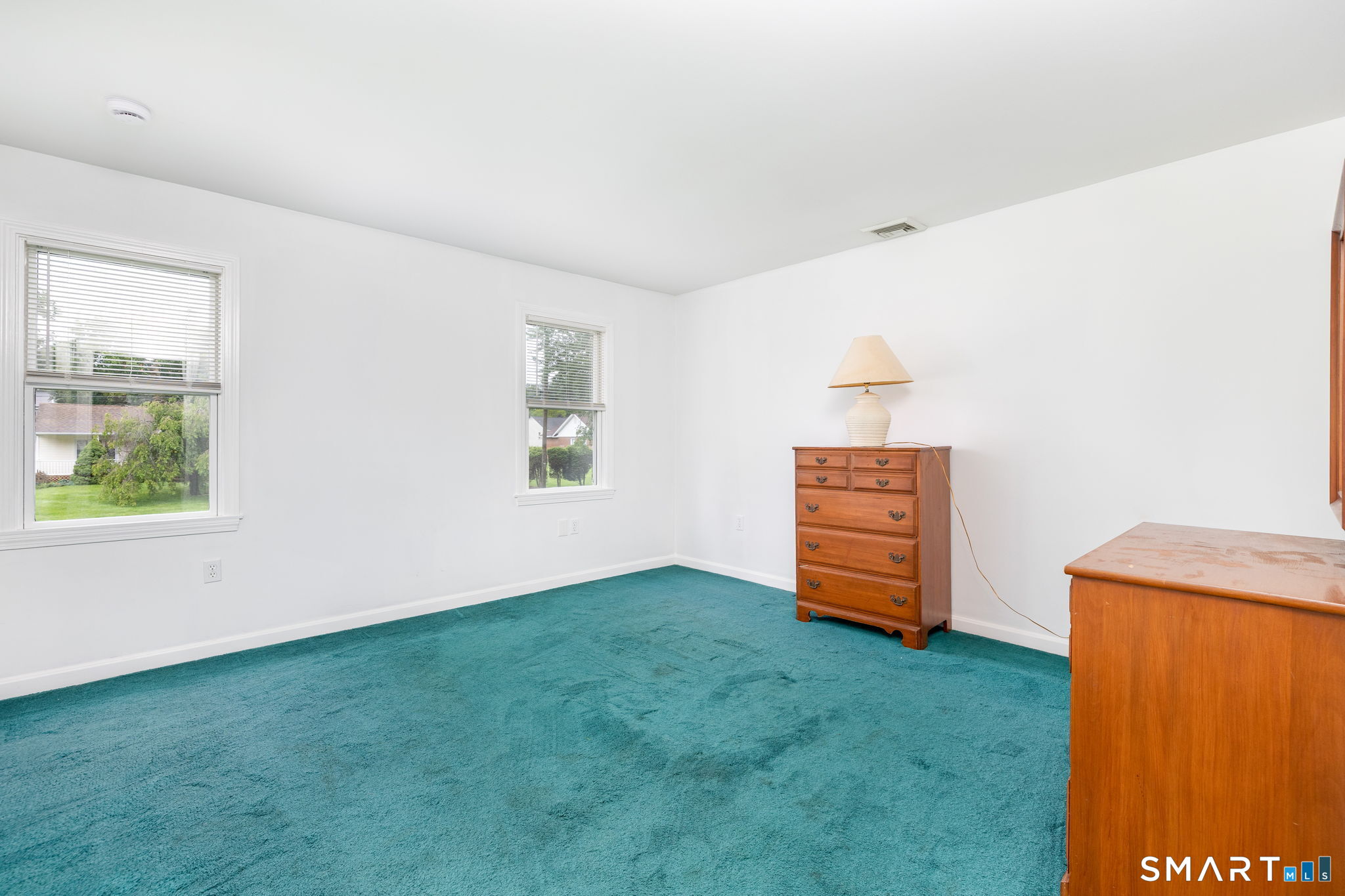 16 Terrie Road Farmington CT 06032