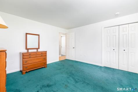 16 Terrie Road Farmington CT 06032