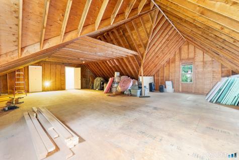 16 Terrie Road Farmington CT 06032