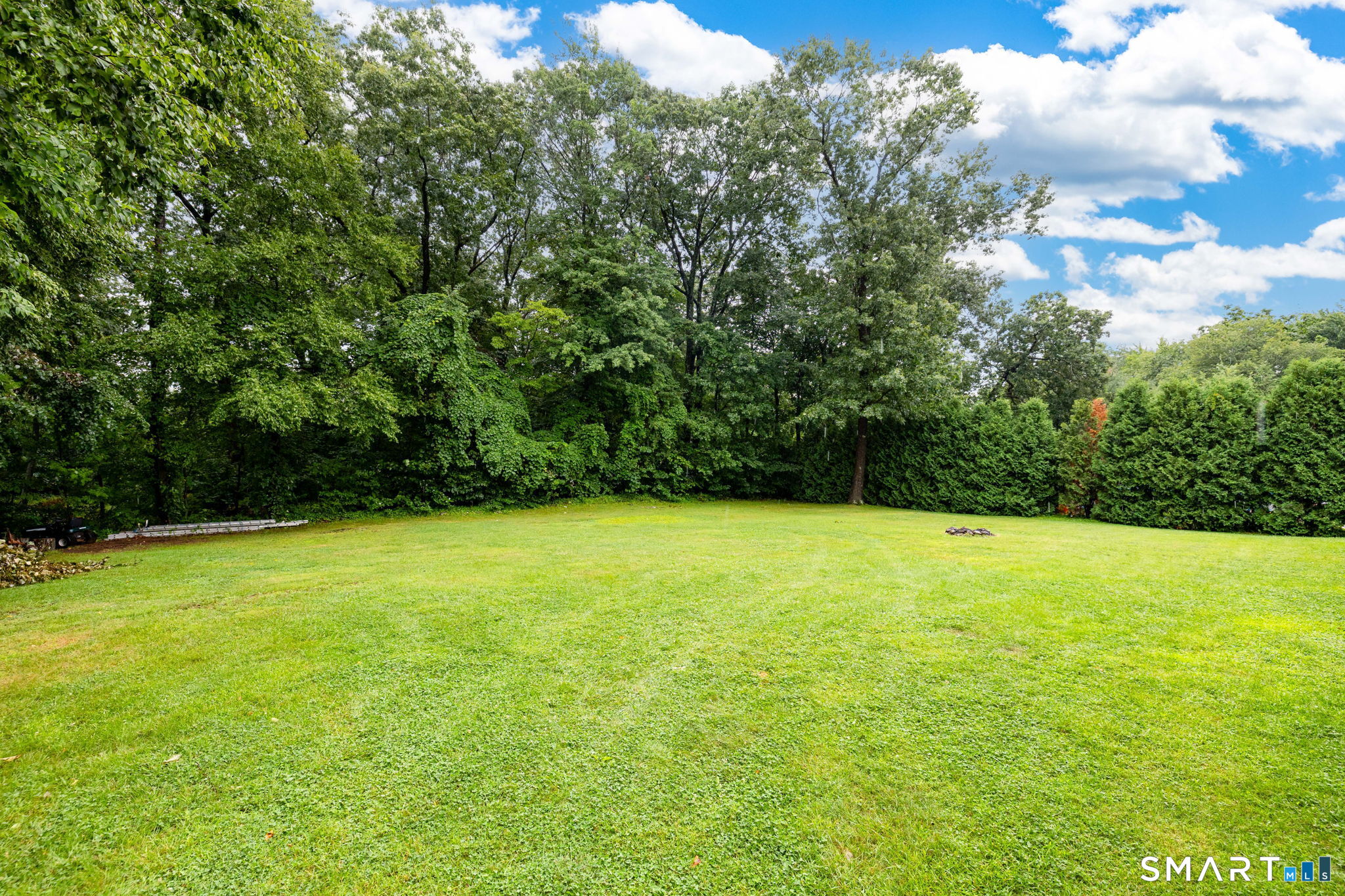 16 Terrie Road Farmington CT 06032