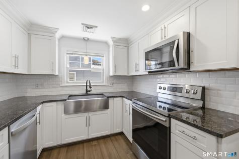 39 Randal Avenue West Hartford CT 06110