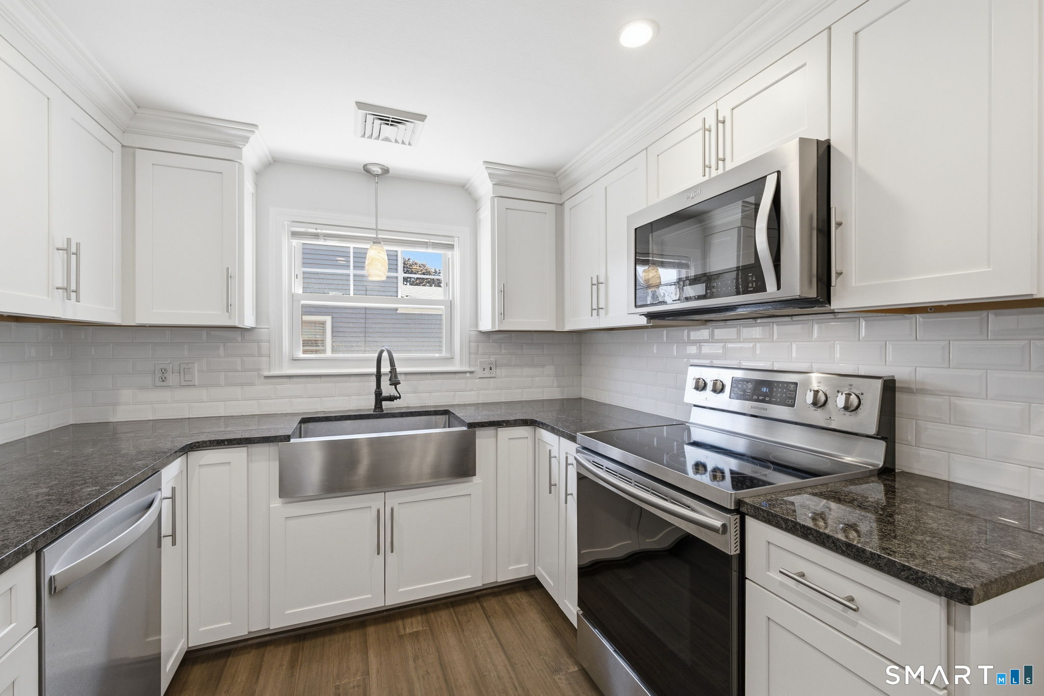 39 Randal Avenue West Hartford CT 06110