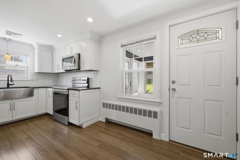 39 Randal Avenue West Hartford CT 06110