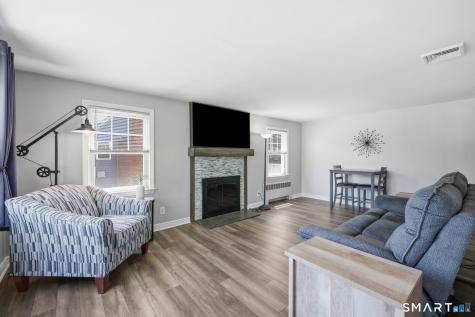 39 Randal Avenue West Hartford CT 06110