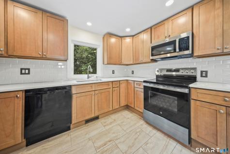 356 Cherry Street Extension Naugatuck CT 06770