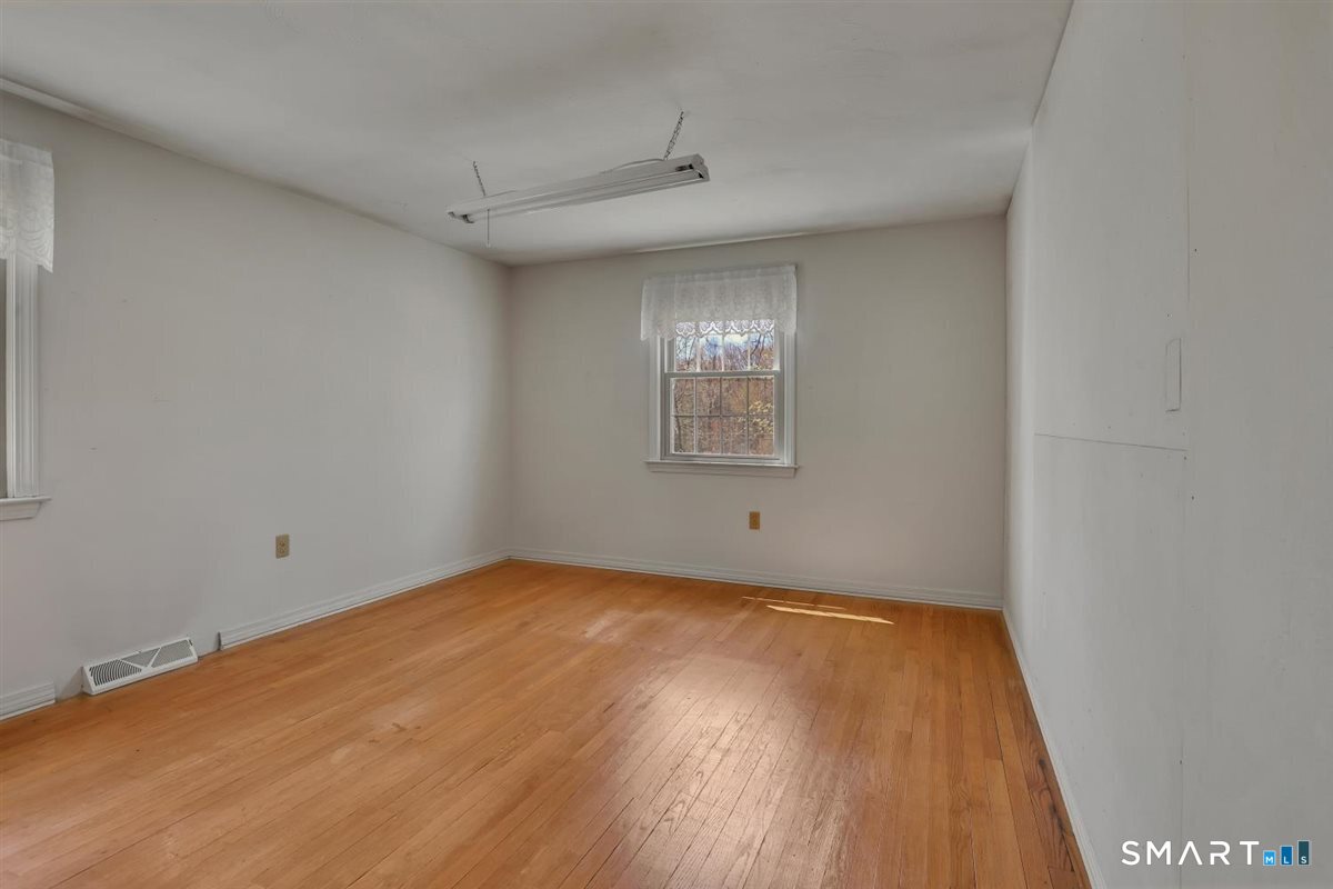 40 Wapping Wood Road Ellington CT 06029