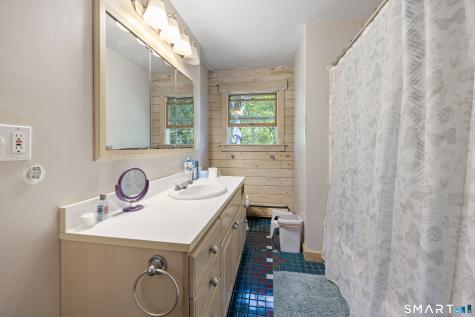 622 Chestnut Ridge Road Orange CT 06477