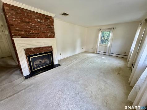 40 Old Colony Drive Waterbury CT 06708