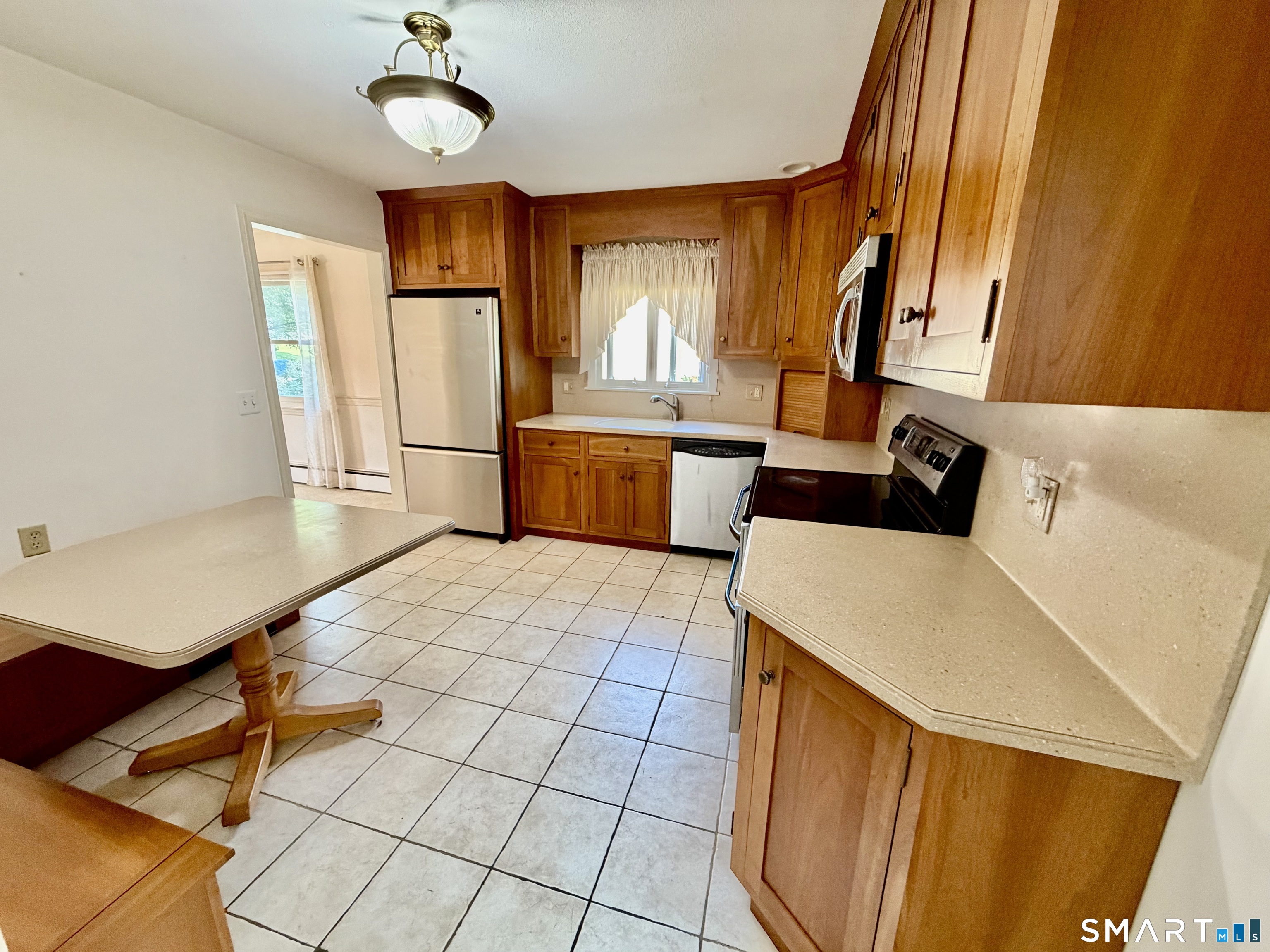 40 Old Colony Drive Waterbury CT 06708
