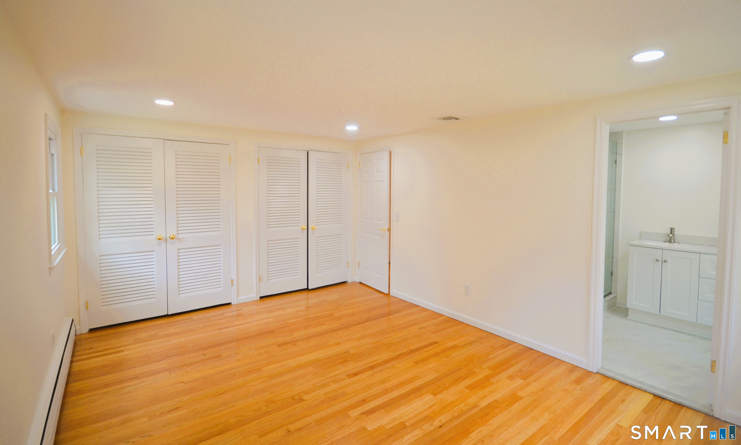 153 Woody Lane Fairfield CT 06825
